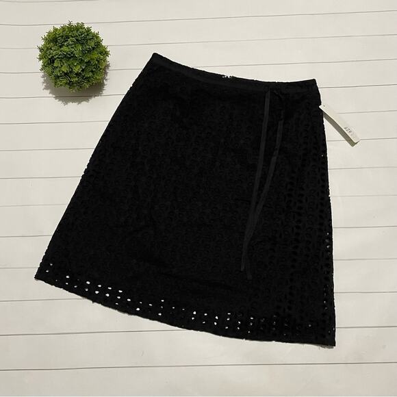 Apt. 9 NWT Black Eyelet Lace Aline Knee Length Skirt Women’s Size 8 - Picture 1 of 10